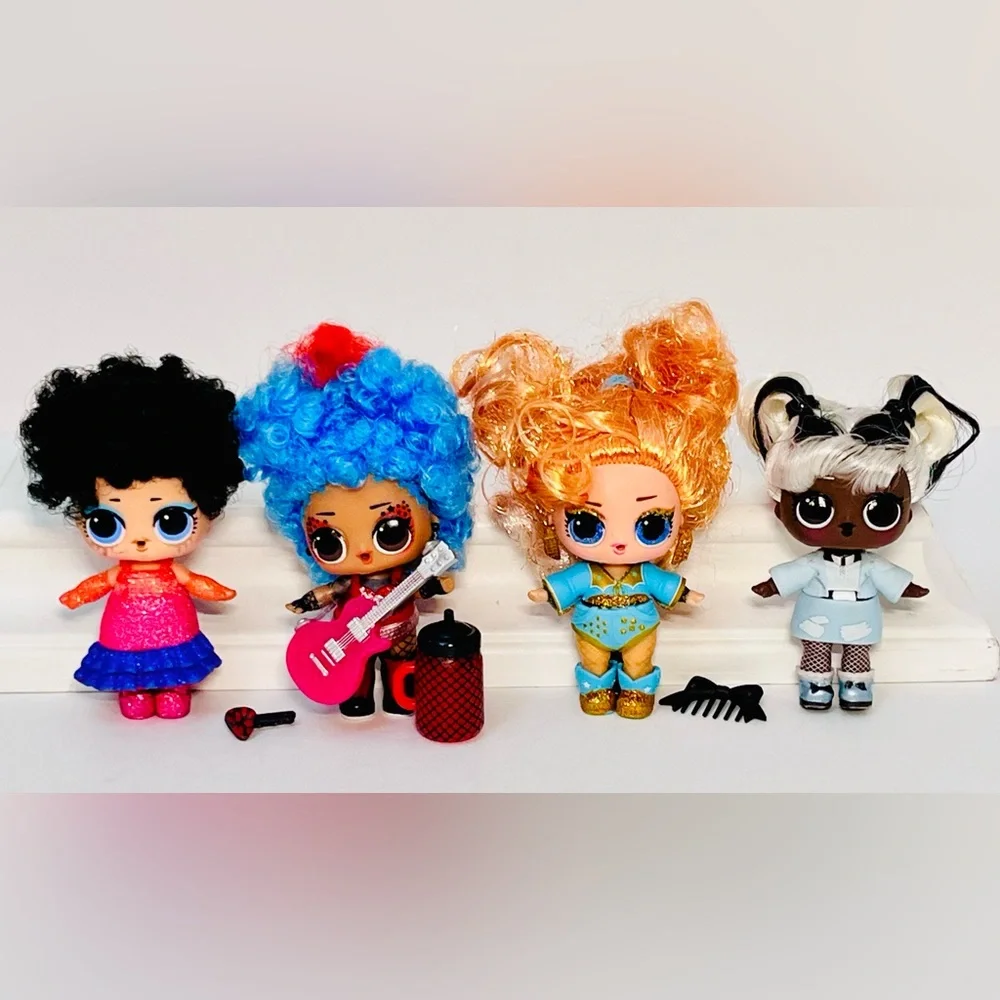 HUGE LOL Surprise Doll Lot + Lots of Accessories!